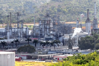 Refinería-Puerto-La-Cruz-produccion