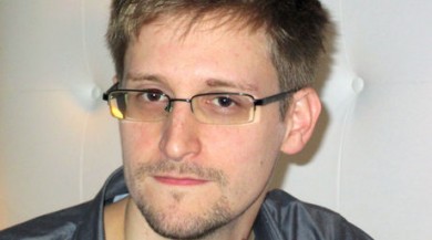 Edward-Snowden-venezuela